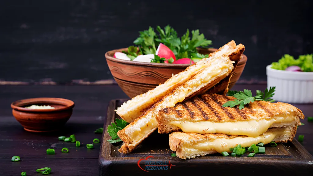 YULAF TOST